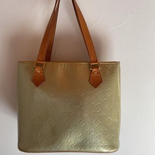 ルイヴィトン(LOUIS VUITTON)のLOUIS VUITTON ヒューストン モノグラムヴェルニ(トートバッグ)