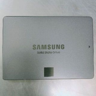 サムスン(SAMSUNG)のSUMSUNG SSD 860QVO 1TB 中古(PCパーツ)