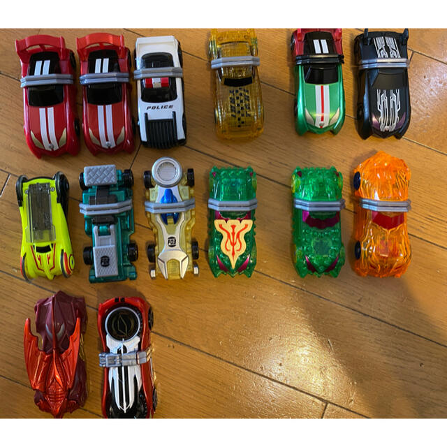 BANDAI(バンダイ)の仮面ライダー　ドライブ　ベルトセット エンタメ/ホビーのおもちゃ/ぬいぐるみ(キャラクターグッズ)の商品写真