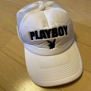 プレイボーイ(PLAYBOY)の白　キャップ　帽子　プレイボーイ(キャップ)