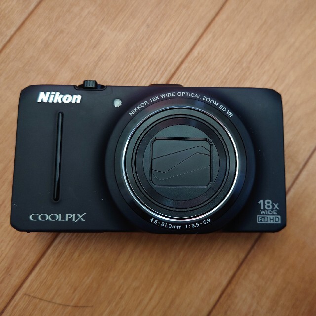 Nikon(ニコン)のteppokeさん専用デジカメ　Nikon　COOLPIX S9300 スマホ/家電/カメラのカメラ(コンパクトデジタルカメラ)の商品写真