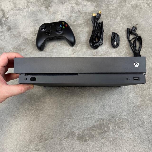 Xbox One X