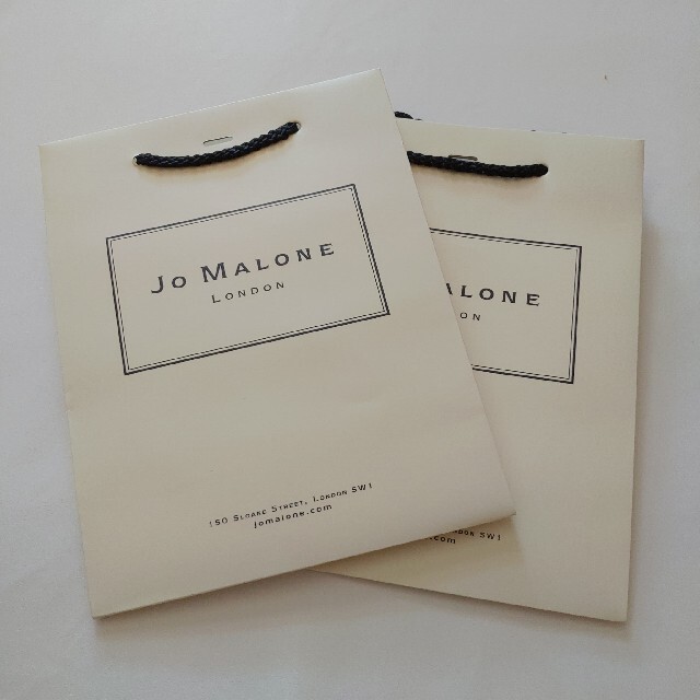 Jo Malone(ジョーマローン)のジョーマローン　ショッパー　紙袋 レディースのバッグ(ショップ袋)の商品写真