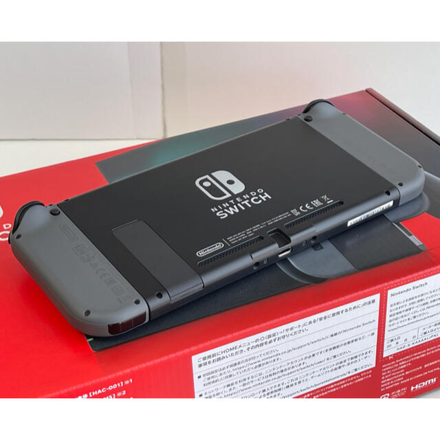 Nintendo Switch(ニンテンドースイッチ)のNintendo Switch Joy-Con(L)/(R) グレー エンタメ/ホビーのゲームソフト/ゲーム機本体(家庭用ゲーム機本体)の商品写真