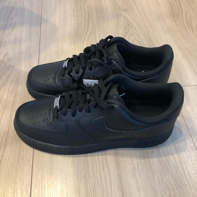 NIKE AIR FORCE 1 '07 エアフォース1