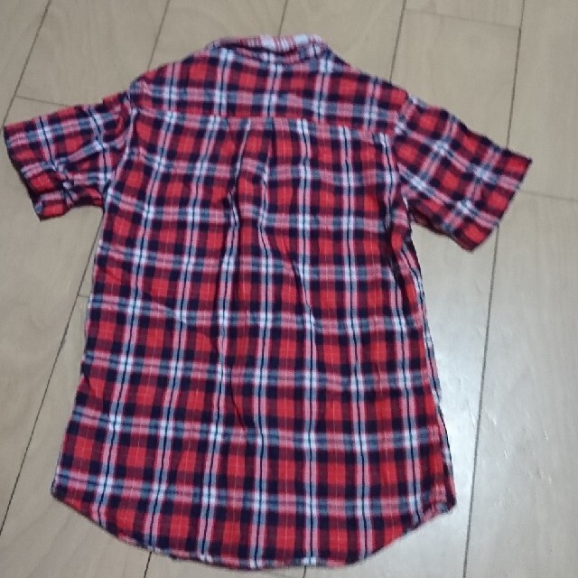 GU(ジーユー)のキッズシャツ  140 キッズ/ベビー/マタニティのキッズ服男の子用(90cm~)(ブラウス)の商品写真