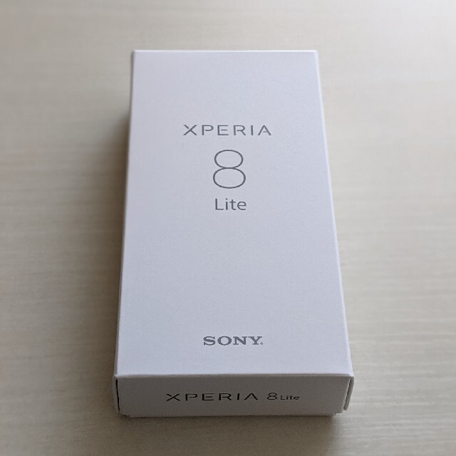 【未開封】SONY Xperia8 lite 白 J3273 SIMフリ