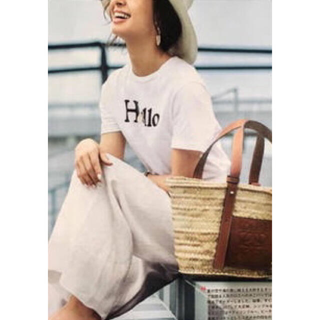 MADISONBLUE(マディソンブルー)の【MADISON BLUE 】HELLO SHORT SLEEVE TEE/01 レディースのトップス(Tシャツ(半袖/袖なし))の商品写真