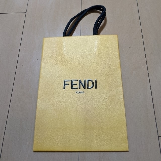 FENDI(フェンディ)のFENDI　 ショップ袋　 レディースのバッグ(ショップ袋)の商品写真