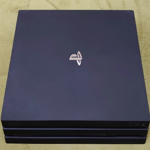 SONY PlayStation4 Pro 本体  CUH-7000BB01