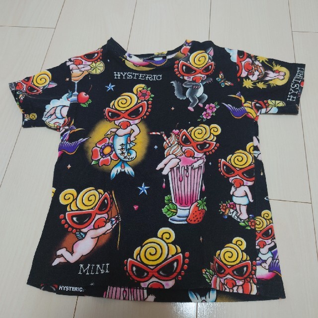 HYSTERIC MINI(ヒステリックミニ)のヒスミニ　タトゥー　Tシャツ　100 キッズ/ベビー/マタニティのキッズ服男の子用(90cm~)(Tシャツ/カットソー)の商品写真