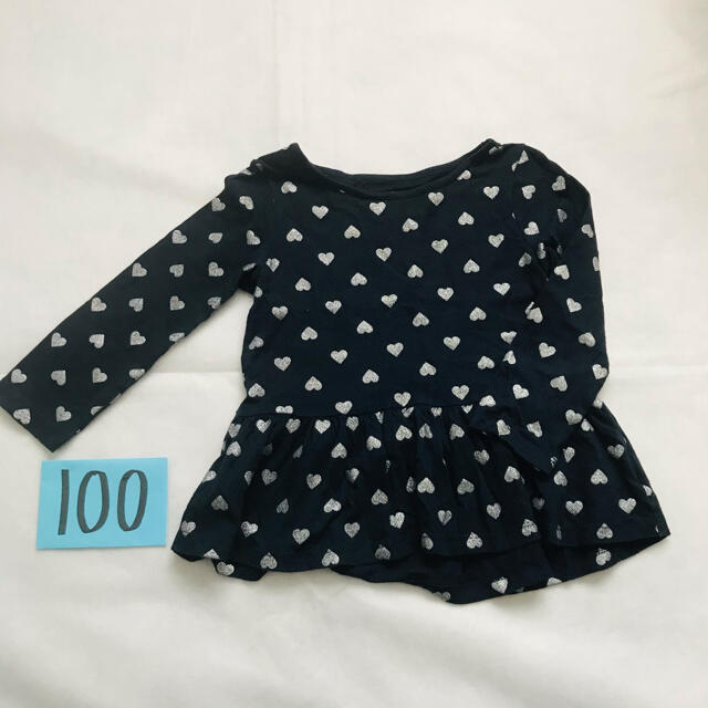 babyGAP(ベビーギャップ)の●本日のみ値下げ　明日削除　100  GAP ラメ　ハート　トップス　ペプラム  キッズ/ベビー/マタニティのキッズ服女の子用(90cm~)(Tシャツ/カットソー)の商品写真