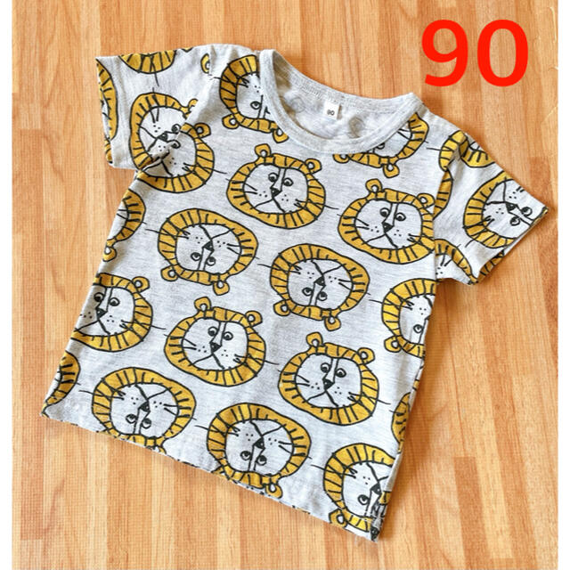 西松屋(ニシマツヤ)のライオン Tシャツ 90 キッズ/ベビー/マタニティのキッズ服男の子用(90cm~)(Tシャツ/カットソー)の商品写真