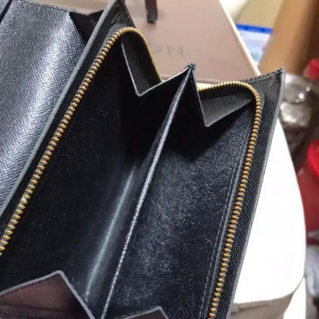 LOUIS VUITTON(ルイヴィトン)の☆良品☆正規品  ♪エピＬ型ファスナー☆折り財布★ブラック レディースのファッション小物(財布)の商品写真