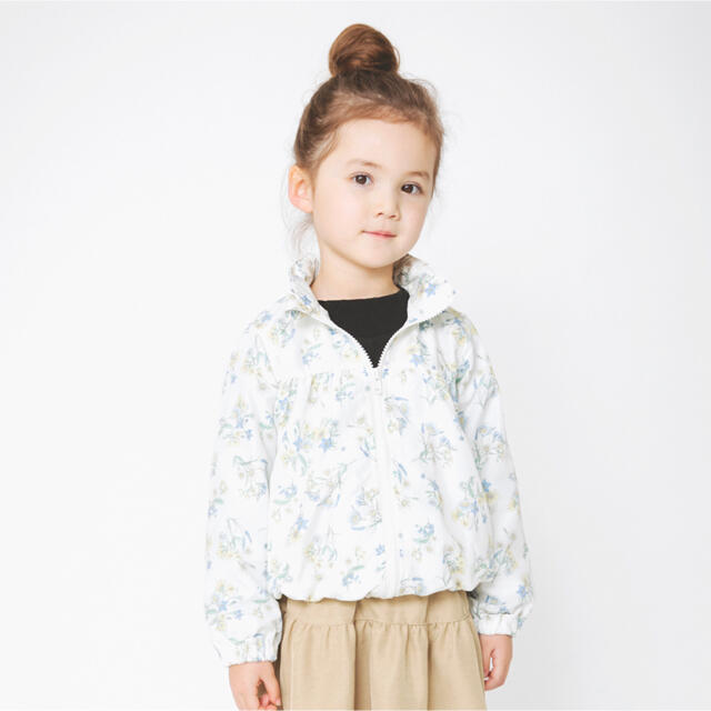 Branshes(ブランシェス)のブランシェス 110 花柄ウィンドブレーカー キッズ/ベビー/マタニティのキッズ服女の子用(90cm~)(ジャケット/上着)の商品写真