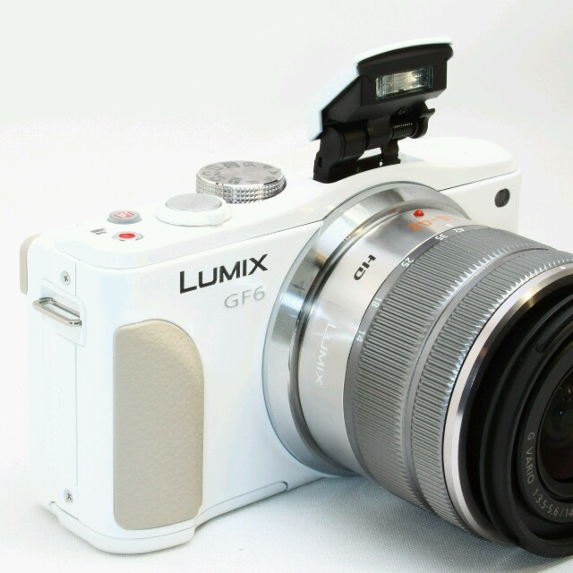 Wi-Fi標準搭載☆自撮りがめっちゃ楽しい♪LUMIX DMC-GF6-