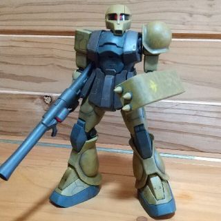 BANDAI - ガンプラ ザクI (旧ザク) MG1/100 砂漠迷彩塗装の通販 by 三