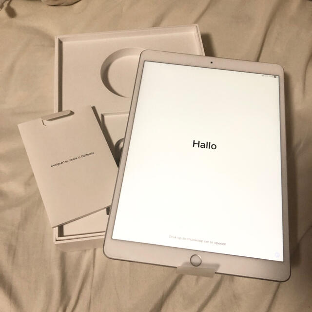 iPad Air 3 256GBシルバー【Wi-Fi＋Cellular】