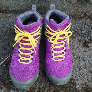 メレル(MERRELL)の美品　メレル　カメレオン(登山用品)