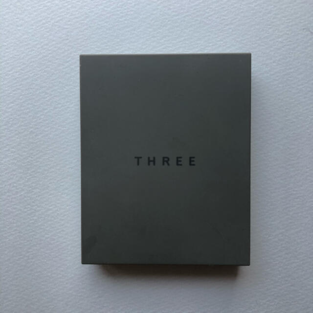 THREE(スリー)のTHREE シマリンググローデュオ 01  コスメ/美容のベースメイク/化粧品(その他)の商品写真