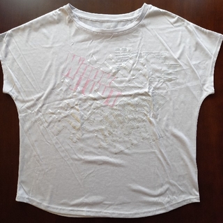 ティゴラ(TIGORA)のティゴラTシャツ Lｻｲｽﾞ　レディースゆったり　白　薄手　夏用　ヨガにも(Tシャツ(半袖/袖なし))