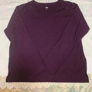 ユニクロ(UNIQLO)のUNIQLO Vネック長袖カットソー☆ワインレッド☆wool&ポリエステル(Tシャツ(長袖/七分))