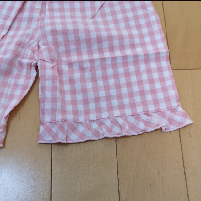 新品・未使用　　半袖　パジャマ　ギンガムチェック キッズ/ベビー/マタニティのキッズ服女の子用(90cm~)(パジャマ)の商品写真