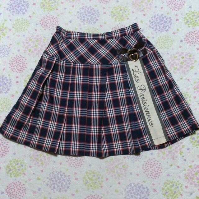 F i.n.t(フィント)の値下げ☆ロゴ刺繍入りプリーツスカート レディースのスカート(ミニスカート)の商品写真