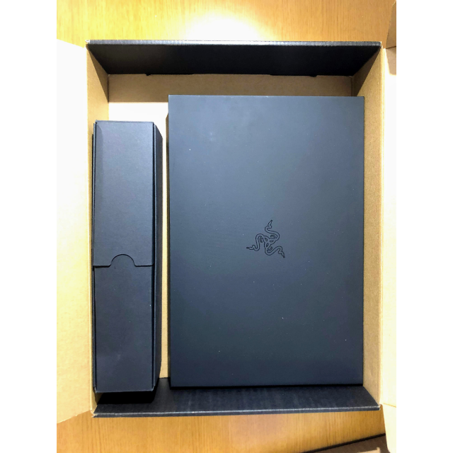 razer blade stealth 13 2019 earlyノートPC