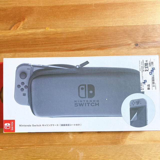 Nintendo Switch(ニンテンドースイッチ)のSwitchケース エンタメ/ホビーのゲームソフト/ゲーム機本体(その他)の商品写真