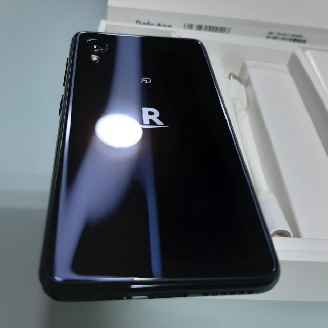 Rakuten(ラクテン)の楽天ミニ mini 黒 スマホ/家電/カメラのスマートフォン/携帯電話(スマートフォン本体)の商品写真