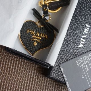 プラダ(PRADA)の専用出品(キーホルダー)