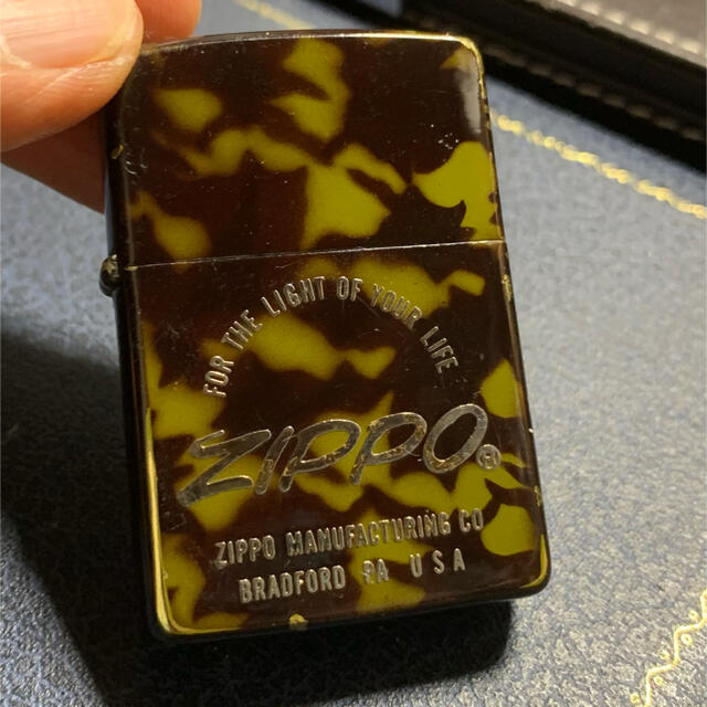 ZIPPO(ジッポー)のzippo manufacturing 迷彩柄　べっ甲 メンズのファッション小物(タバコグッズ)の商品写真