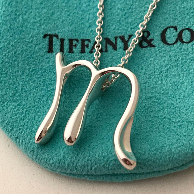 新しい Tiffany チェーンネックレス ロング ラージイニシャルm Tiffany - Co. & ネックレス