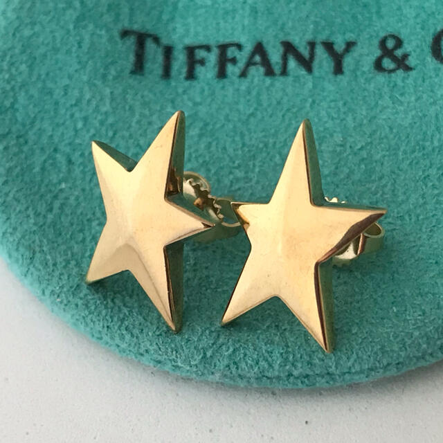 Tiffany  K18YG ラヴィングスター ピアス