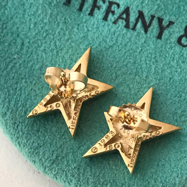 Tiffany  K18YG ラヴィングスター ピアス