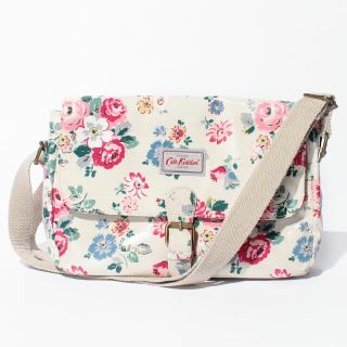 キャスキッドソン(Cath Kidston)のmoco様専用  キャスキッドソン   スモールサドルバック(ショルダーバッグ)