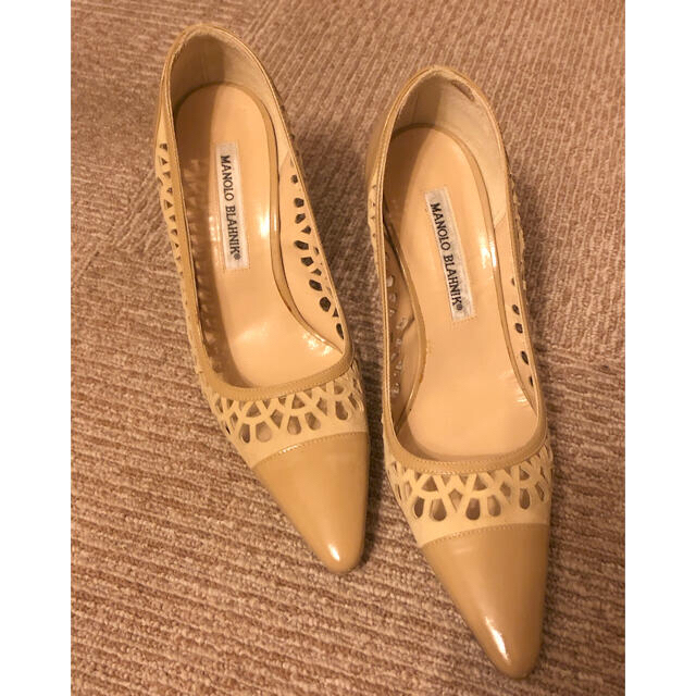 美品Manolo Blahnik  マノロブラニク  パンブス　ハイヒール