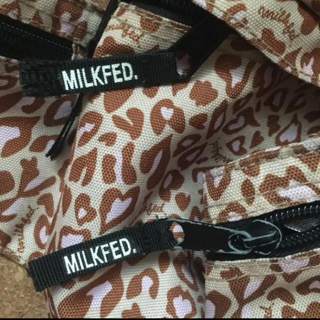 MILKFED.(ミルクフェド)のMILK FED OUTDOOR ヒョウ柄　ウエストポーチ レディースのバッグ(ボディバッグ/ウエストポーチ)の商品写真