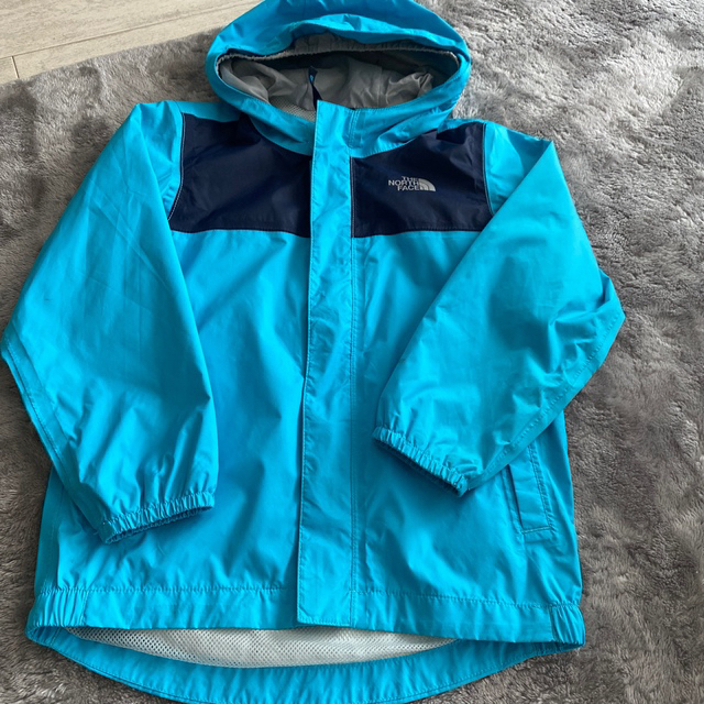 THE NORTH FACE(ザノースフェイス)の専用商品 キッズ/ベビー/マタニティのキッズ服男の子用(90cm~)(ジャケット/上着)の商品写真