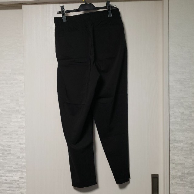 KAZUYUKI KUMAGAI ATTACHMENT(カズユキクマガイアタッチメント)のkazuyuki kumagaiカズユキクマガイ テーパードワイドパンツ メンズのパンツ(スラックス)の商品写真