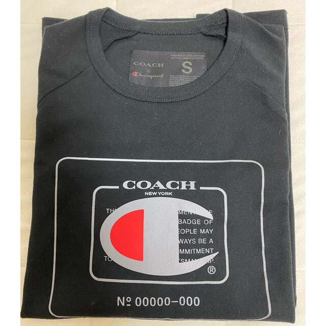 COACH(コーチ)の完売品！限定品！COACH X CHAMPION ロゴ Tシャツ 黒 Sサイズ メンズのトップス(Tシャツ/カットソー(半袖/袖なし))の商品写真
