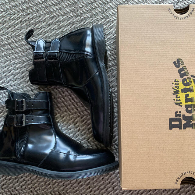 Dr.Martens(ドクターマーチン)のめぐみ様用　Dr.martin FLORAⅡ black サイズ8(25cm) レディースの靴/シューズ(ブーツ)の商品写真