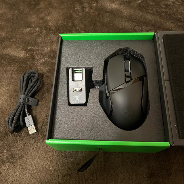 LAZER(レイザー)の【美品】Razer Basilisk Ultimate スマホ/家電/カメラのPC/タブレット(PC周辺機器)の商品写真