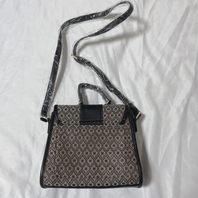 moussy(マウジー)のMOUSSYショルダーバッグ  MONOGRAM MINI SHOULDER レディースのバッグ(ショルダーバッグ)の商品写真