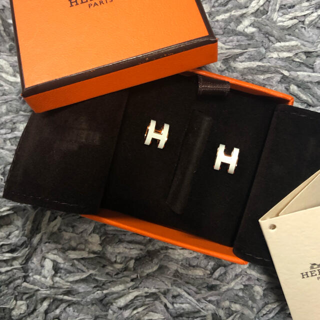 Hermes(エルメス)のエルメス♡ピアス♡ポップアッシュミニ レディースのアクセサリー(ピアス)の商品写真