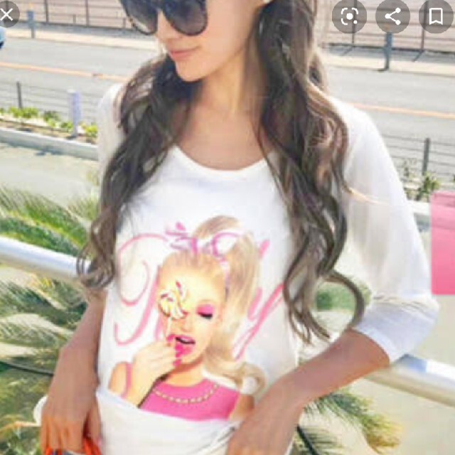 Rady(レディー)のRady  キャンディちゃん  ロンT レディースのトップス(Tシャツ(長袖/七分))の商品写真