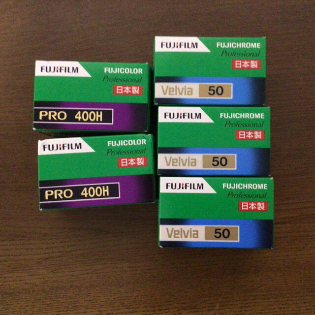 velvia50 36枚撮×3  pro400h 36枚撮×2