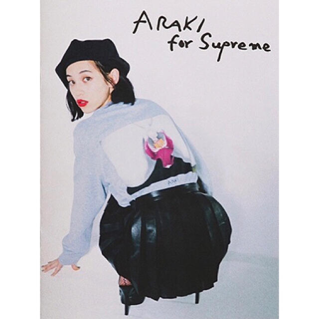 Supreme(シュプリーム)のシュプリーム　Araki Orchid L/S Tee メンズのトップス(Tシャツ/カットソー(七分/長袖))の商品写真