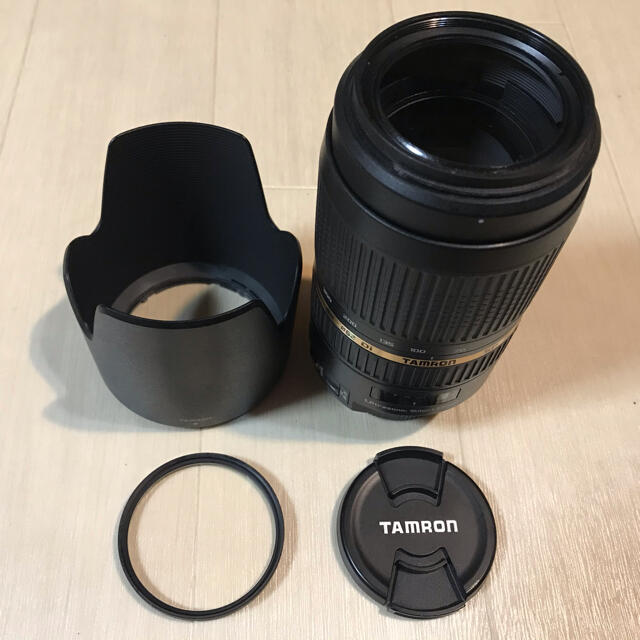 TAMRON(タムロン)のうっちー様専用　TAMRON SP 70-300 F/4-5.6  ニコン用 スマホ/家電/カメラのカメラ(レンズ(ズーム))の商品写真